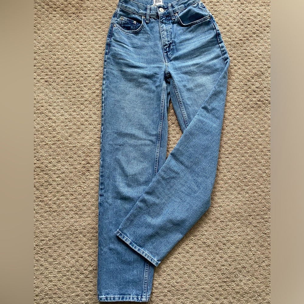 URBAN OUTFITTERS BDG High Rise Baggy Straight Leg medium Wash Jeans size 25